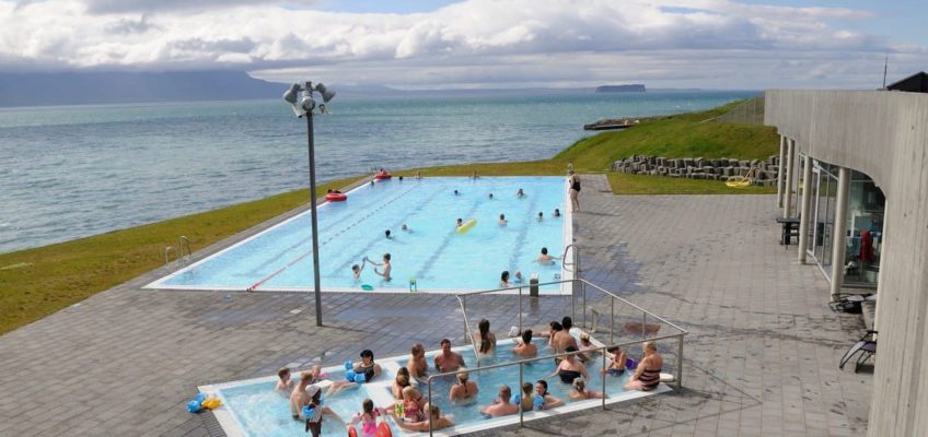 voyage en Islande : piscine