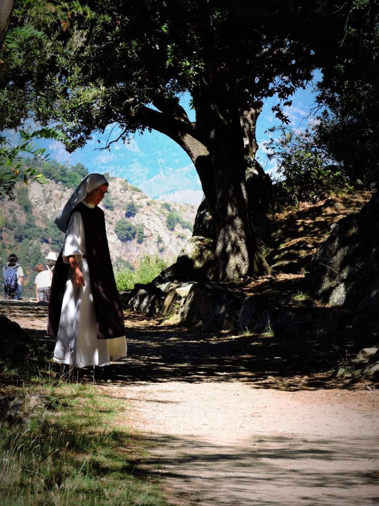 Pyrénées orientales : visite de l'abbaye de Saint-Martin du Canigou