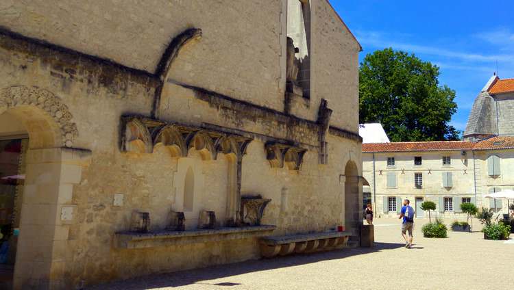 saintes-abbaye-musicaventure