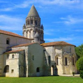 que visiter à Saintes en Charente-Maritime ?