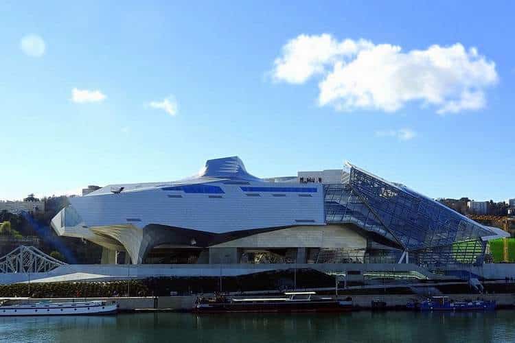 visite-lyon-musée-confluences