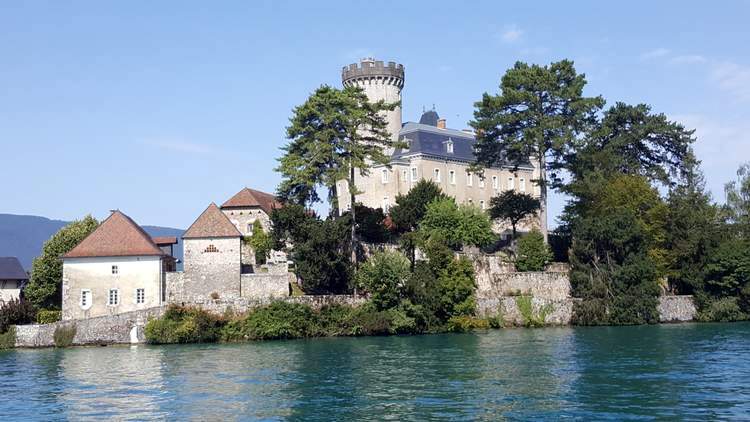 lac-annecy-croisiere-Duingt