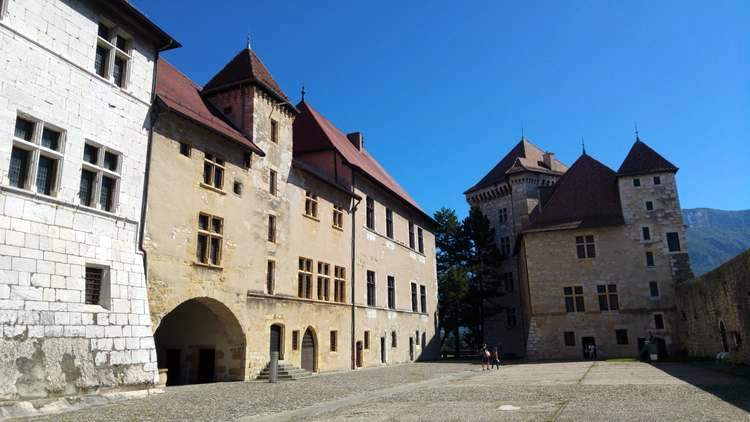 chateau-annecy