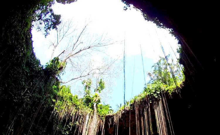 mexique-cenote-ik-kil