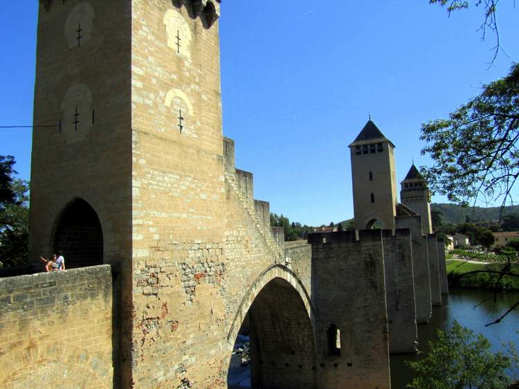 cahors-pont-valentre