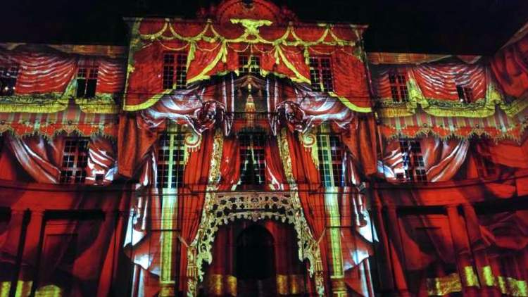 chateau-blois-son-lumiere