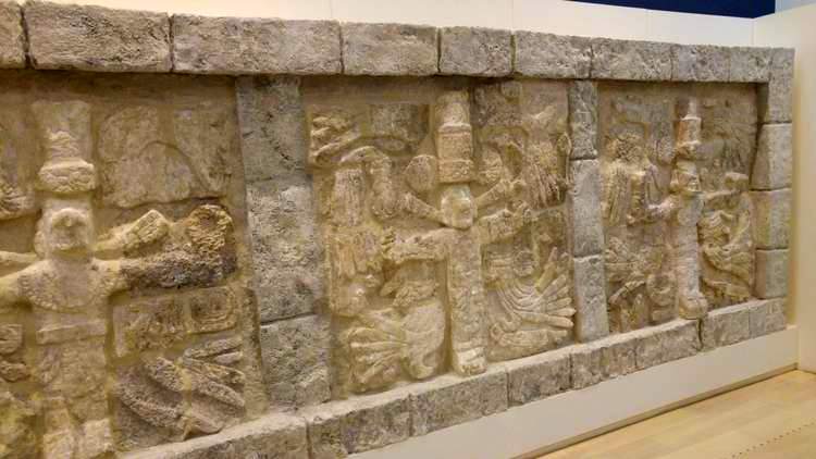 visit to the Mayan Museum of Cancun in Mexico