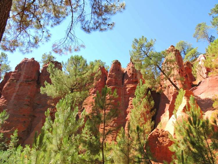 découverte du sentier des ocres de Roussillon dans le Luberon