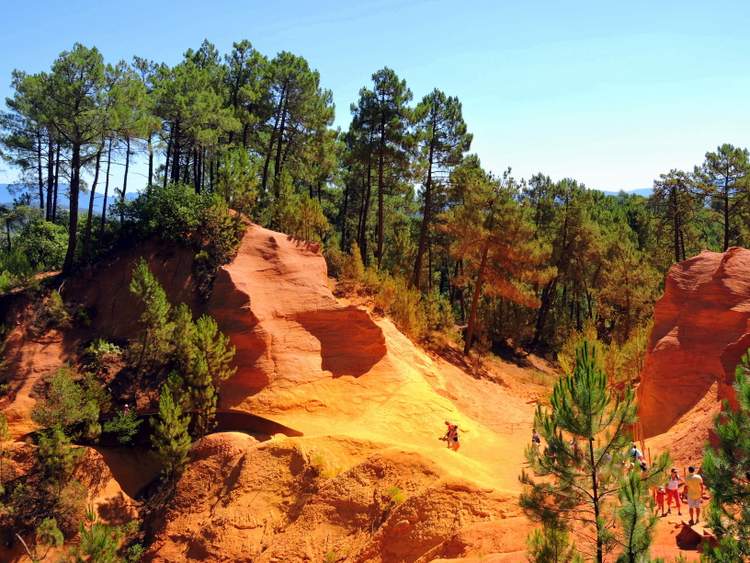 découverte du sentier des ocres de Roussillon dans le Luberon