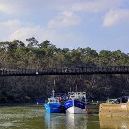 que faire au Bono dans le Morbihan ? port et vieux pont suspendu