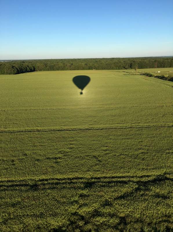 vol en montgolfière au dessus du château de Chenonceau