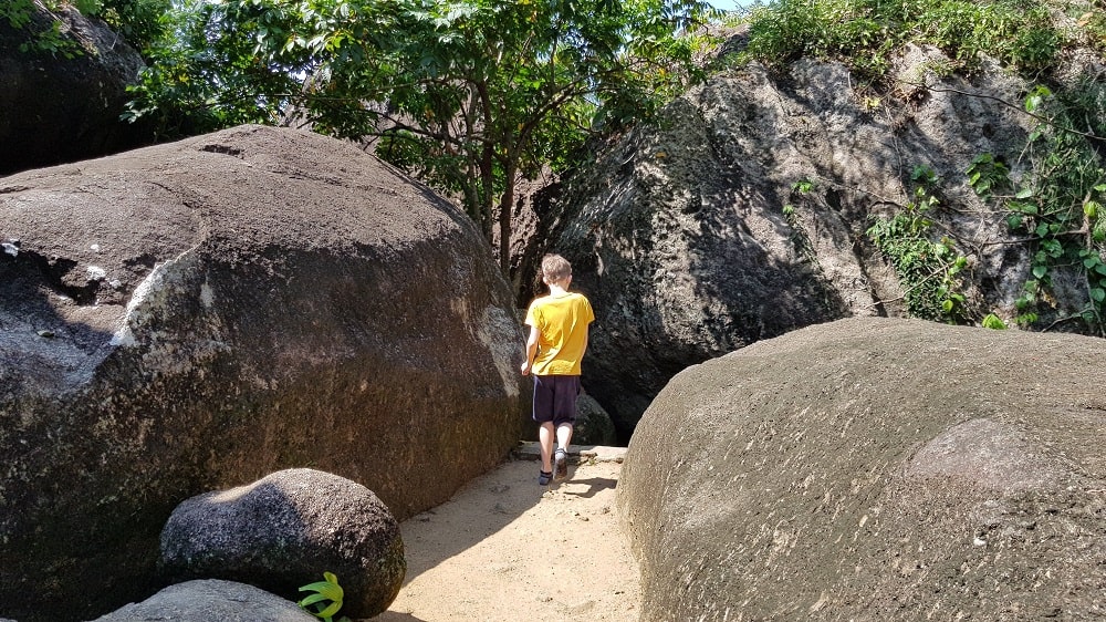 temple Yatagala Raja Maha Viharaya à Unawatuna