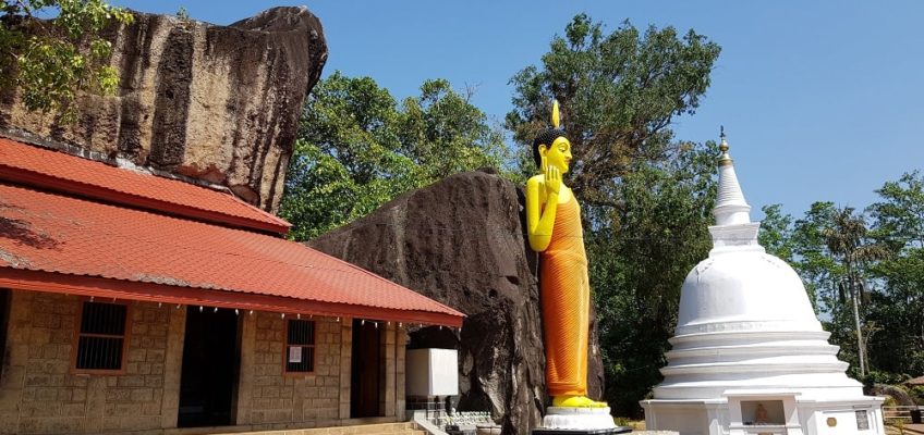 temple Yatagala Raja Maha Viharaya à Unawatuna