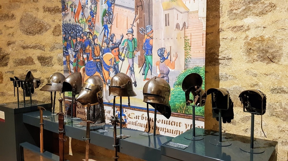 Casques - visite du château de Dinan