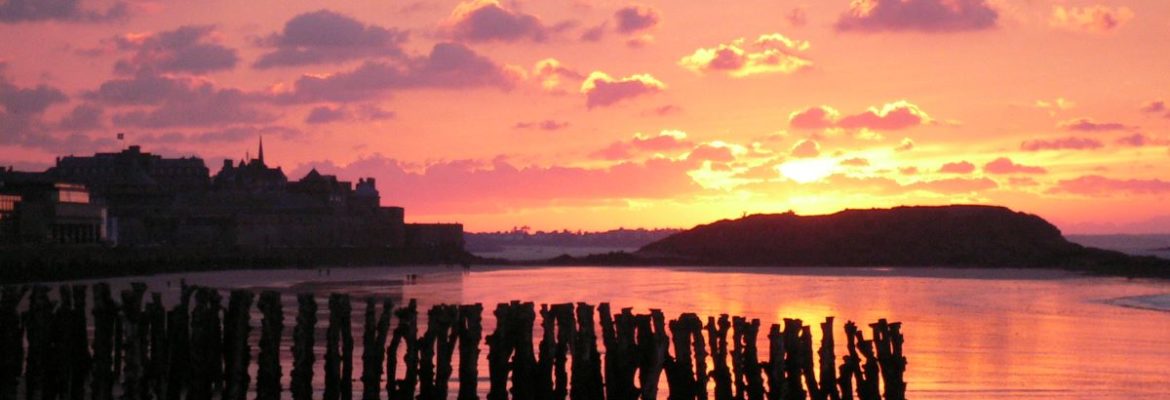 Saint Malo : coucher de soleil sur la plage