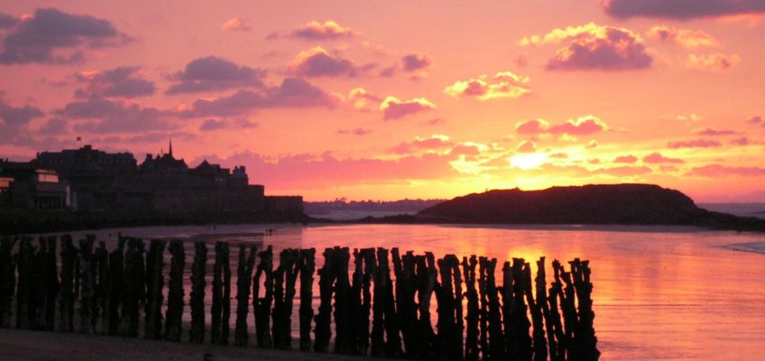 Saint Malo : coucher de soleil sur la plage