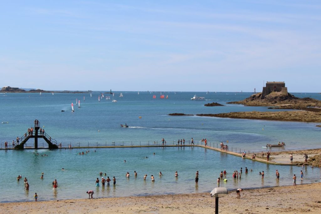 Saint Malo : plage du Bon secours