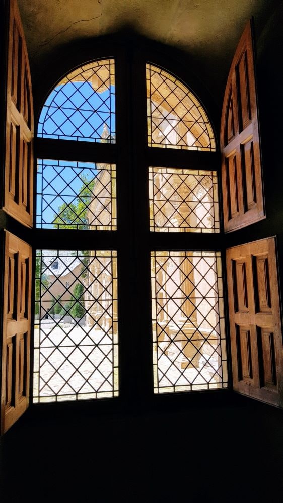 Château de Bournazel - château de la Renaissance dans l'Aveyron