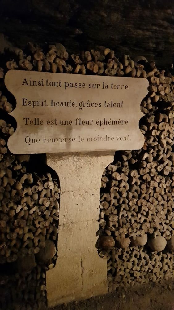 Visite des catacombes à Paris
