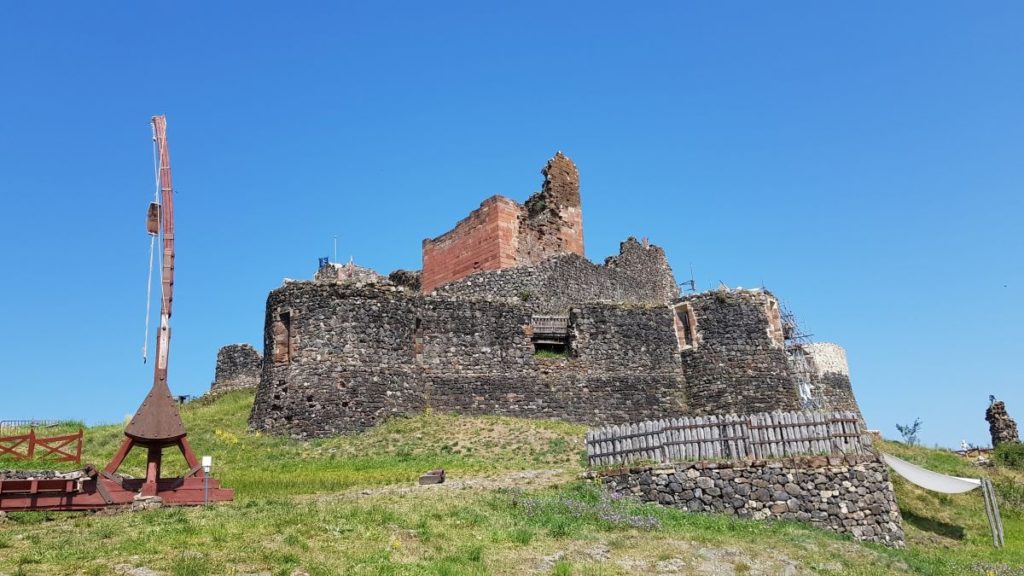 Visite du château médiéval de Calmont d'Olt