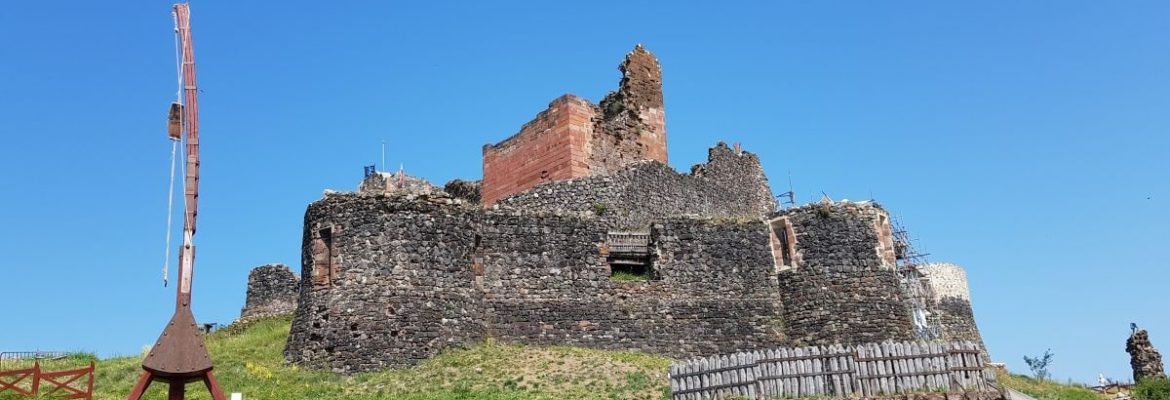 Visite du château médiéval de Calmont d'Olt