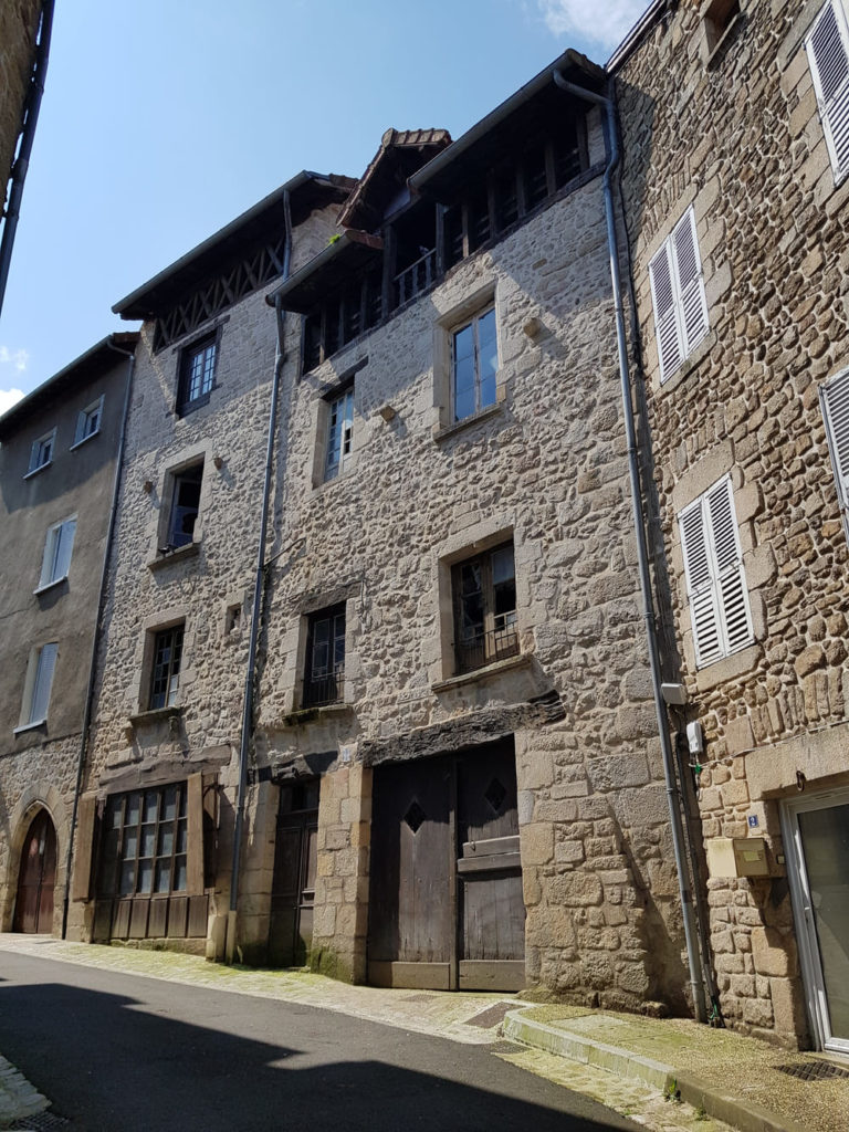 Week-end au lac de Vassivière : village d'Eymoutiers