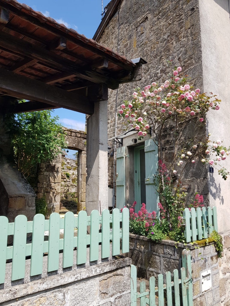 Week-end au lac de Vassivière : village d'Eymoutiers