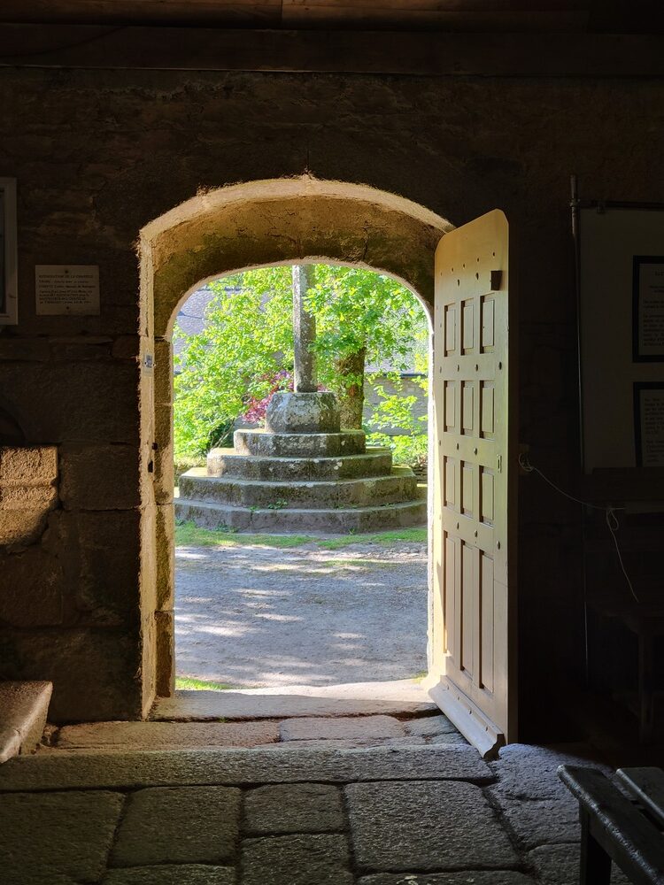 Visite de Pont-Aven - chapelle Notre-Dame de Trémalo